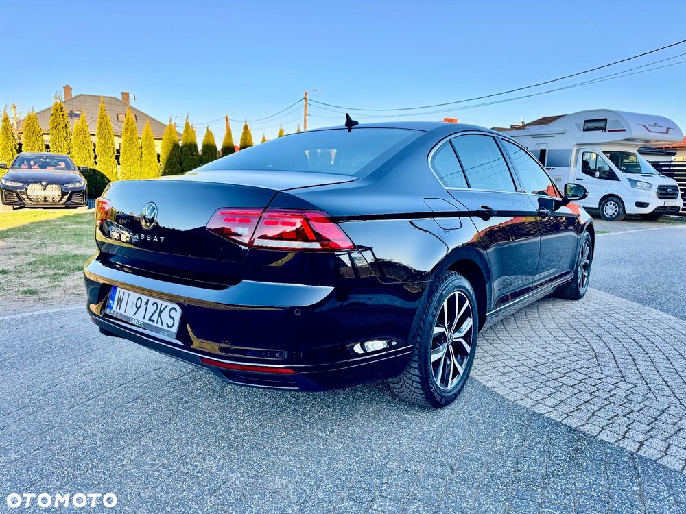 Volkswagen Passat 2.0 TDI EVO Elegance DSG - 6