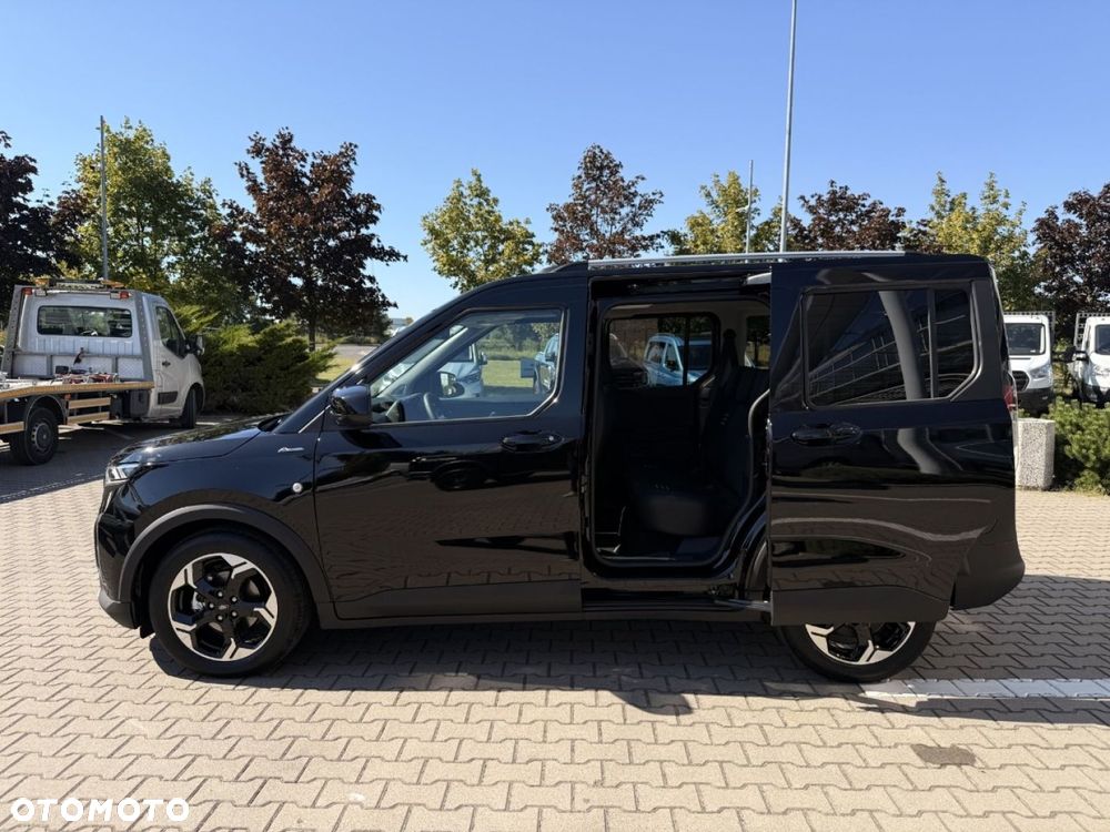 Ford Tourneo Courier - 11