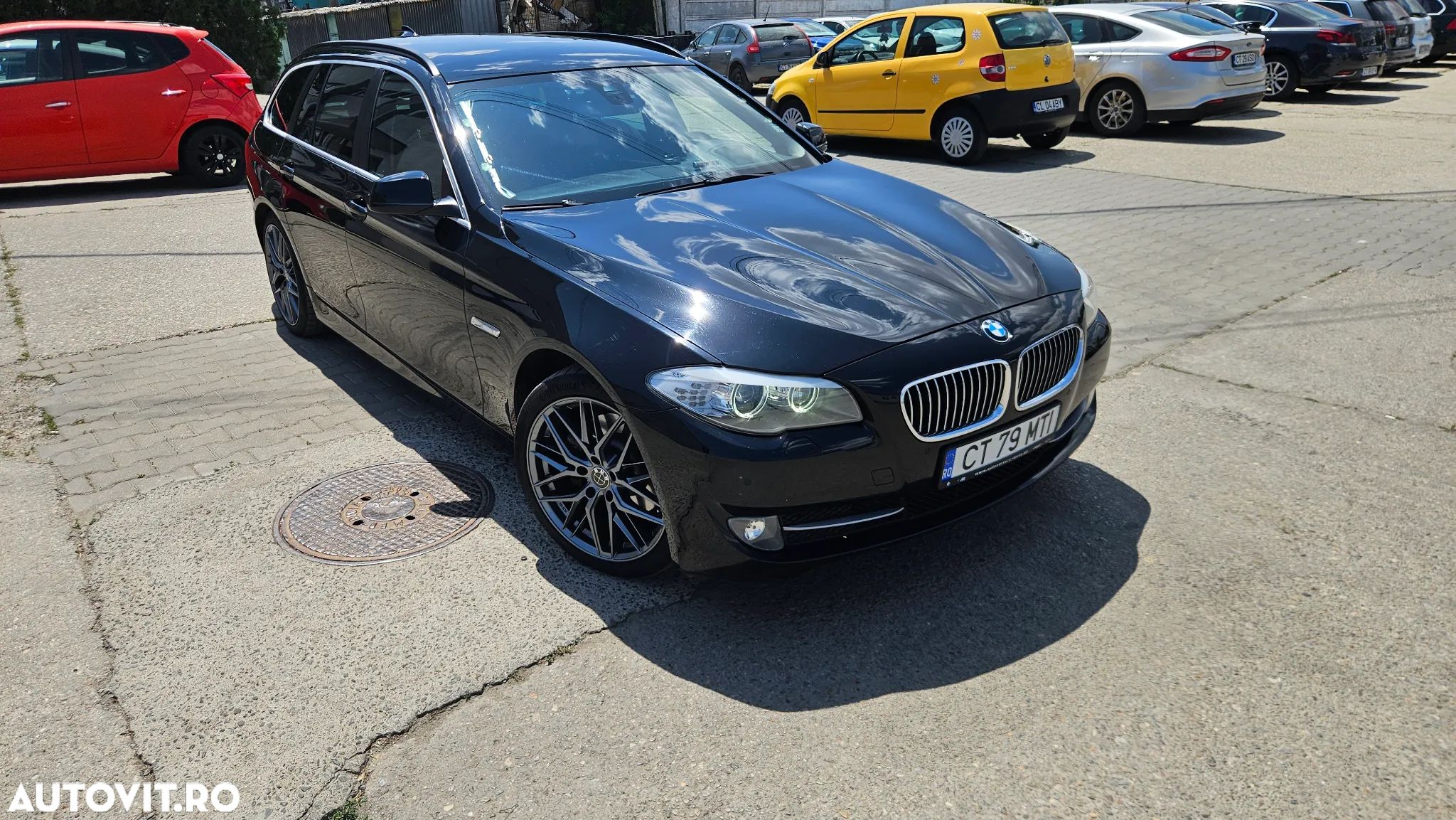 BMW Seria 5 520d Touring Aut. - 1