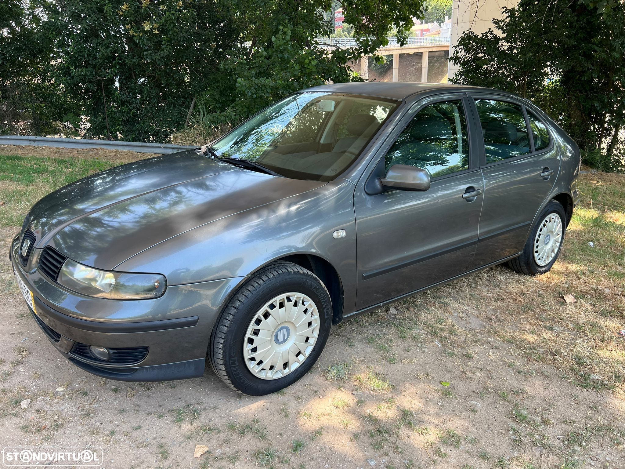 SEAT Leon 1.4 16V Confort - 1