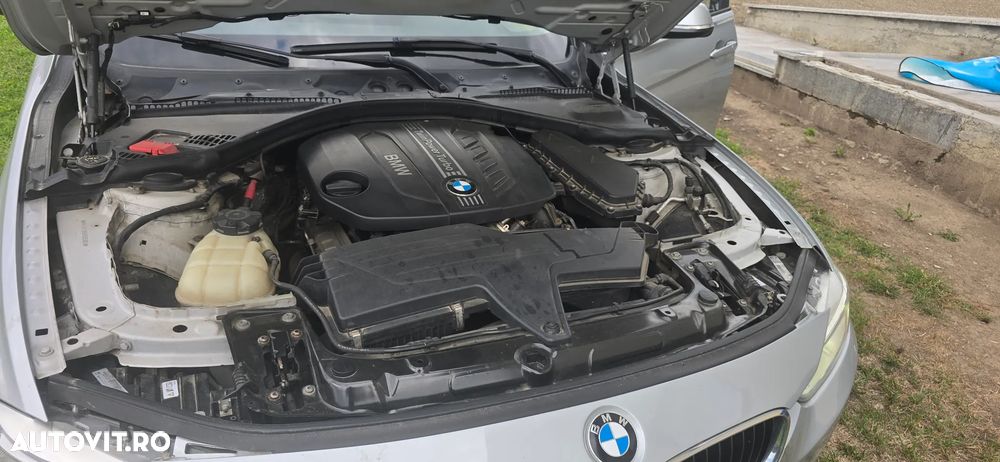 BMW Seria 3 318d - 12
