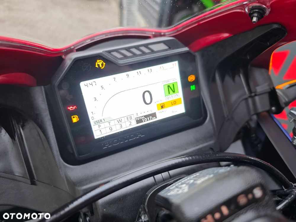 Honda CBR - 19