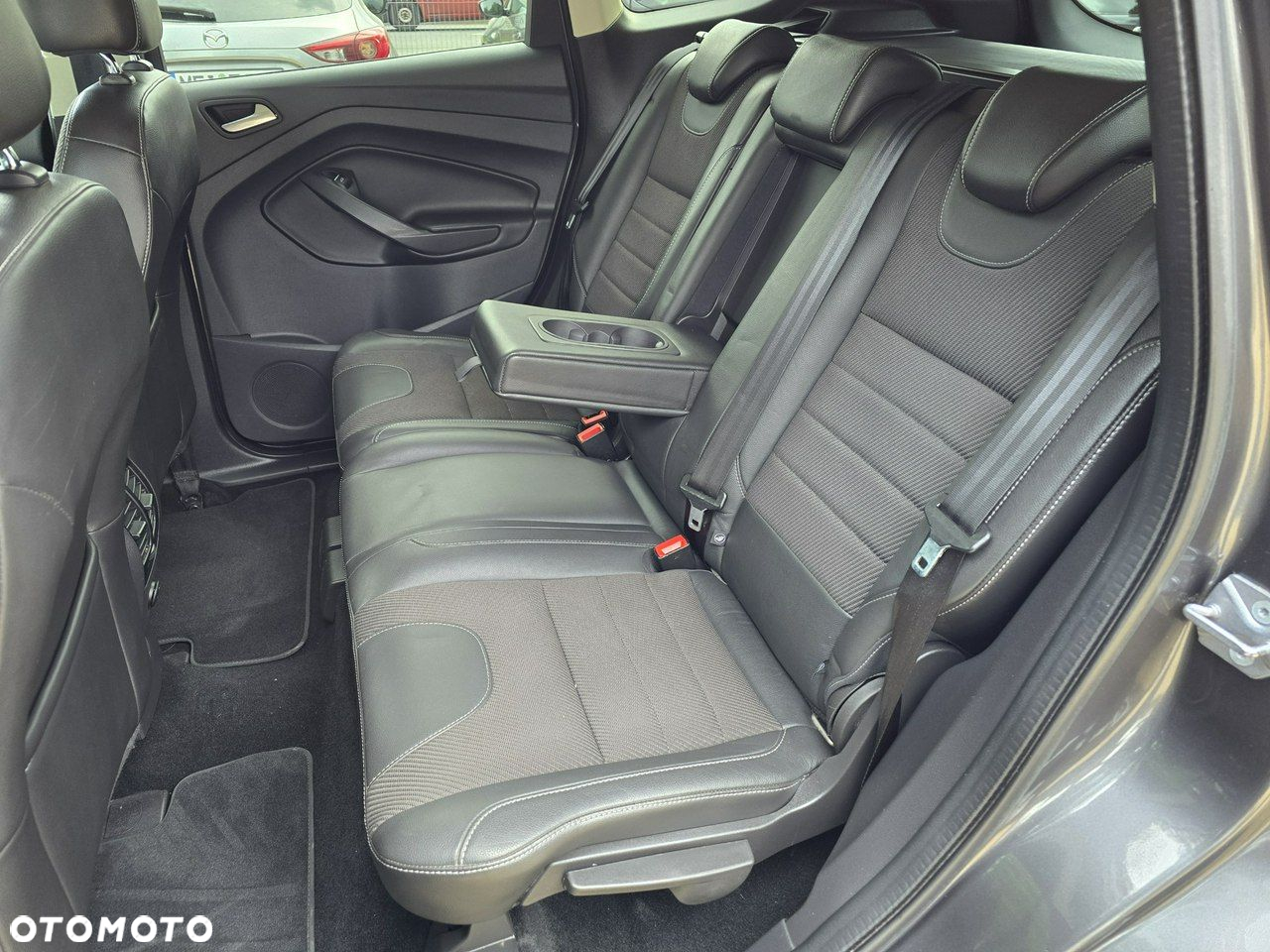 Ford Kuga 2.0 TDCi 4WD Titanium - 12