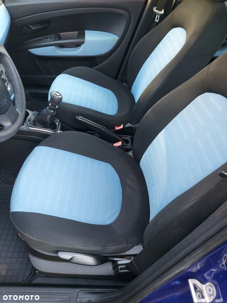 Fiat Grande Punto 2007 photo 5
