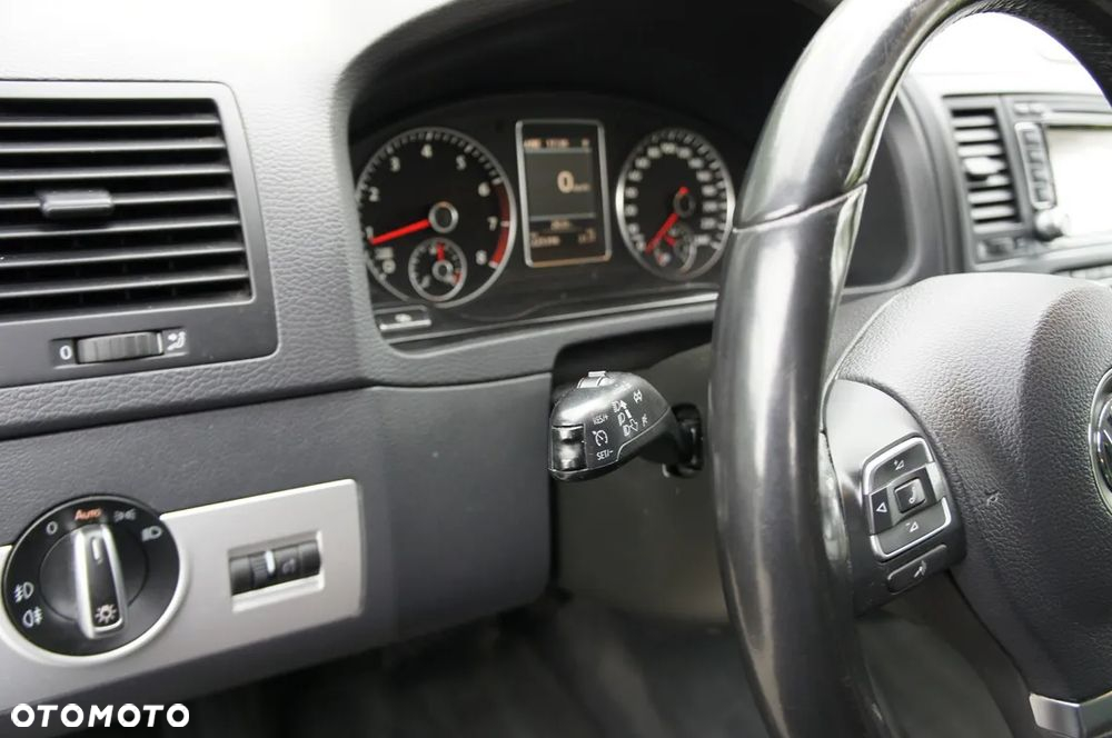 Volkswagen Multivan 2.0 TSI L1 Highline 4Motion DSG - 16