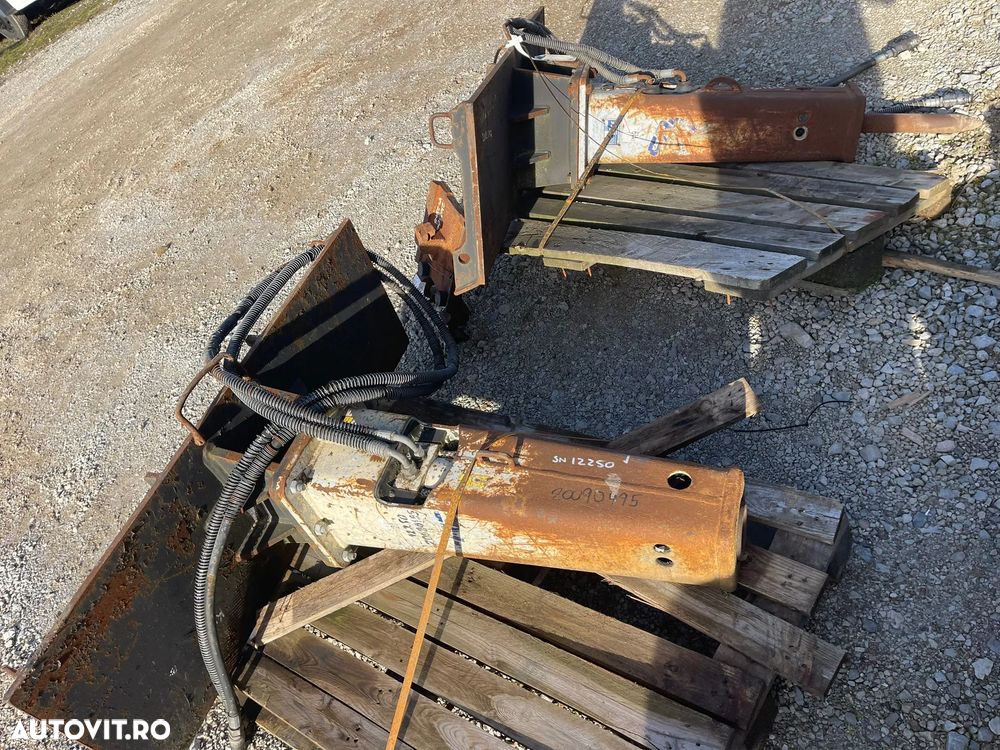 Picon pentru mini incarcatoare, CAT, Bobcat... de 1.5-4 tone - 2