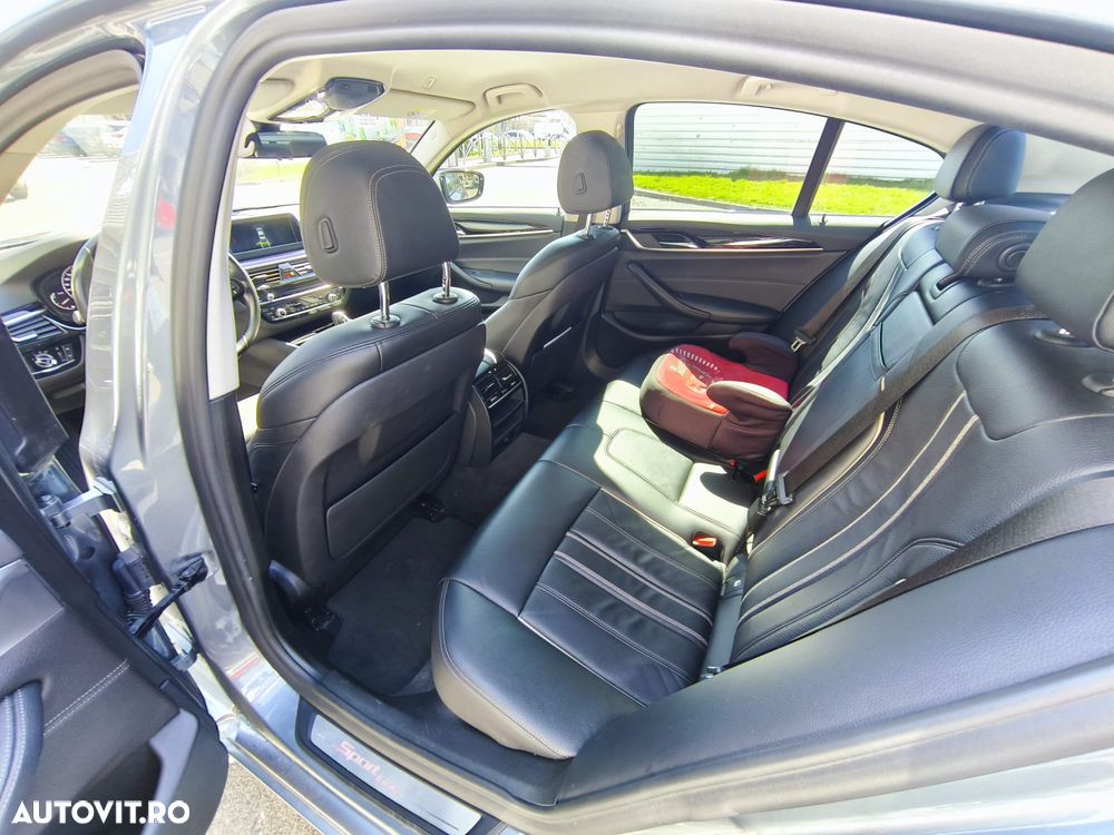 BMW Seria 5 520d AT - 3