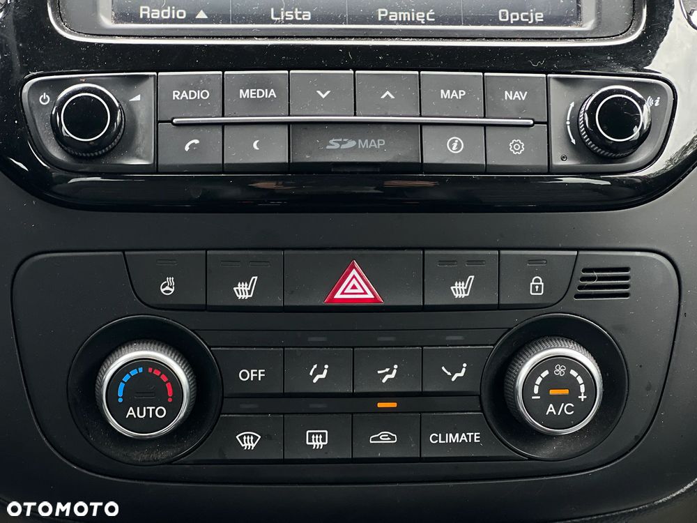 Kia Venga - 21