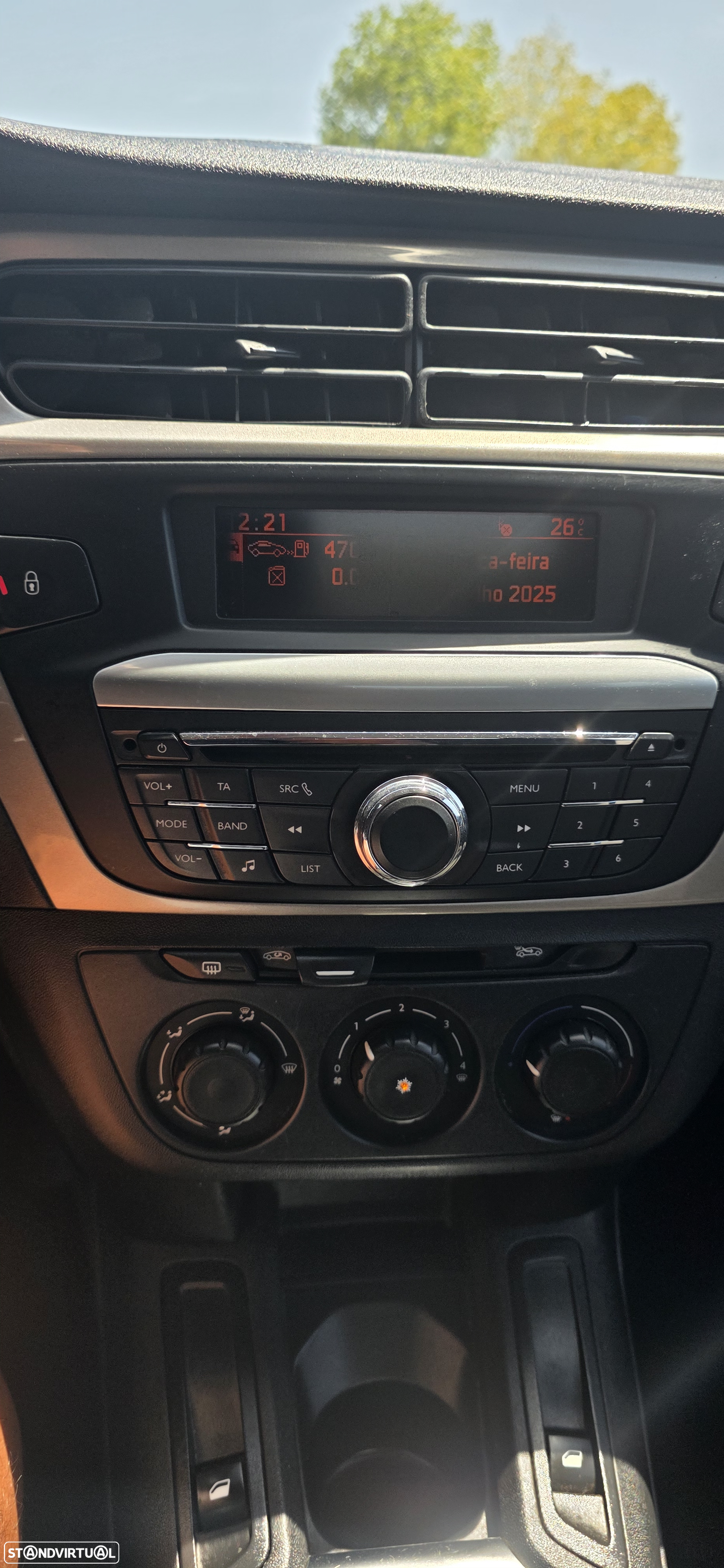Citroën C-Elysée 1.2 VTi Seduction - 19