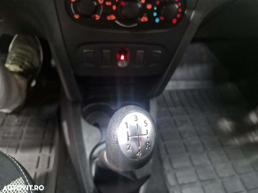 DACIA Sandero Stepway 2019 — imagine 8