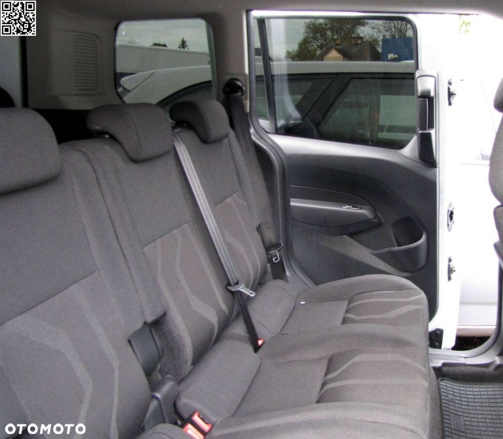 Ford Transit Connect - 22