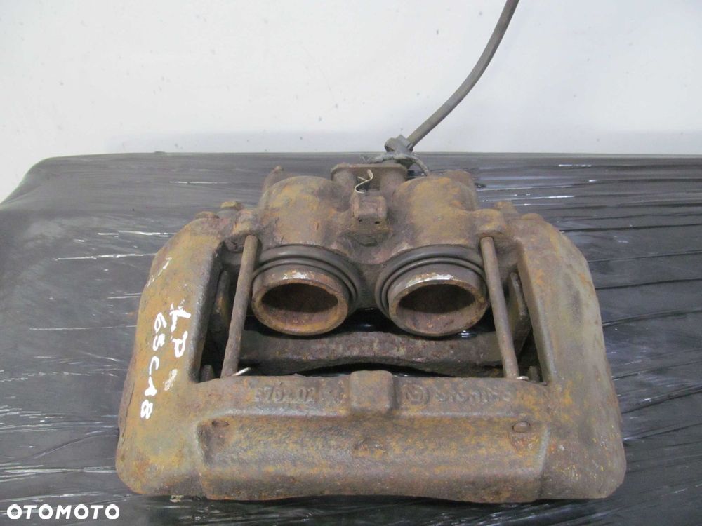 IVECO DAILY 05-11 65C18 ZACISK HAMULCOWY LEWY PRZOD - 1