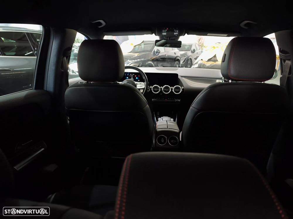 Mercedes-Benz GLA 250 e 8G-DCT AMG Line - 3