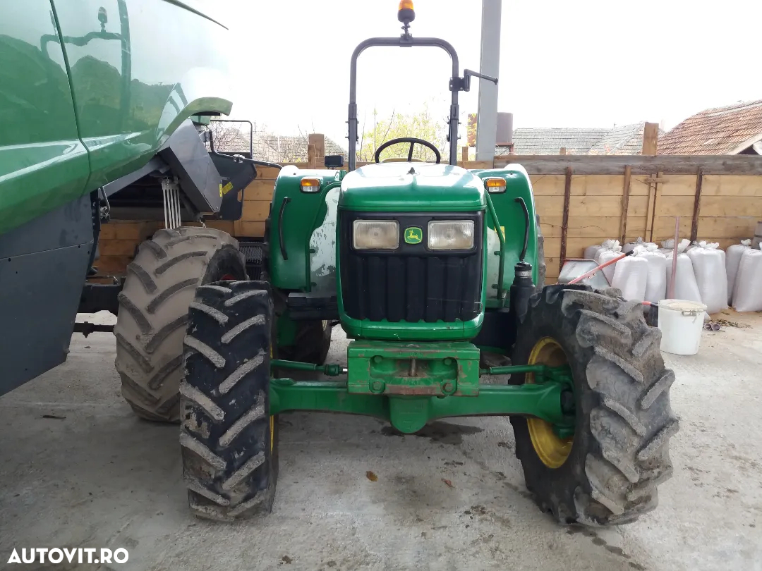 John Deere 5065 E - 4