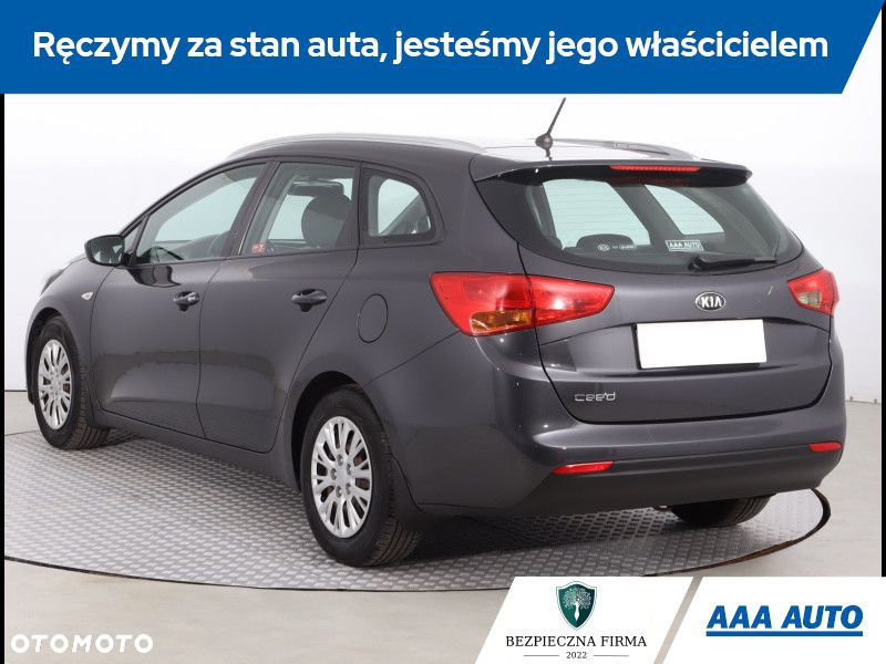 Kia Ceed - 5