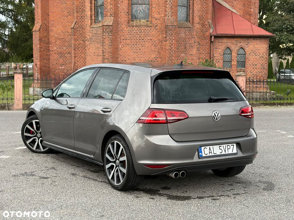 Volkswagen Golf GTD (BlueMotion Technology) - 8