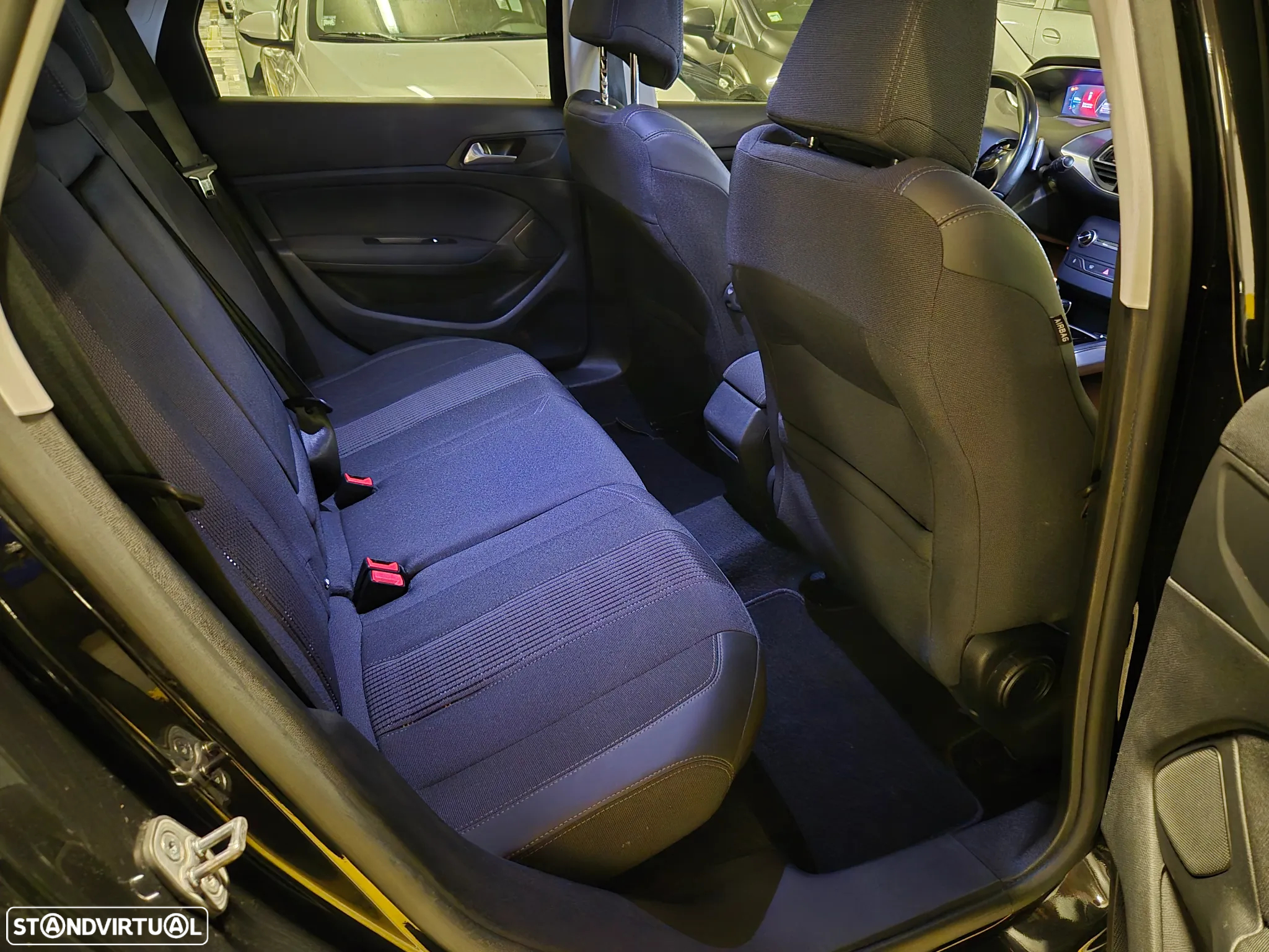 Peugeot 308 SW 1.5 BlueHDi Allure Pack EAT8 - 19