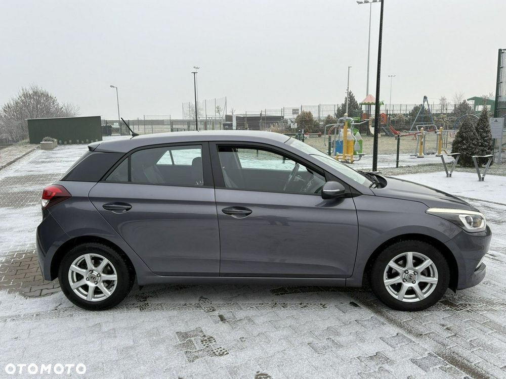 Hyundai i20 1.2 YES Gold - 7