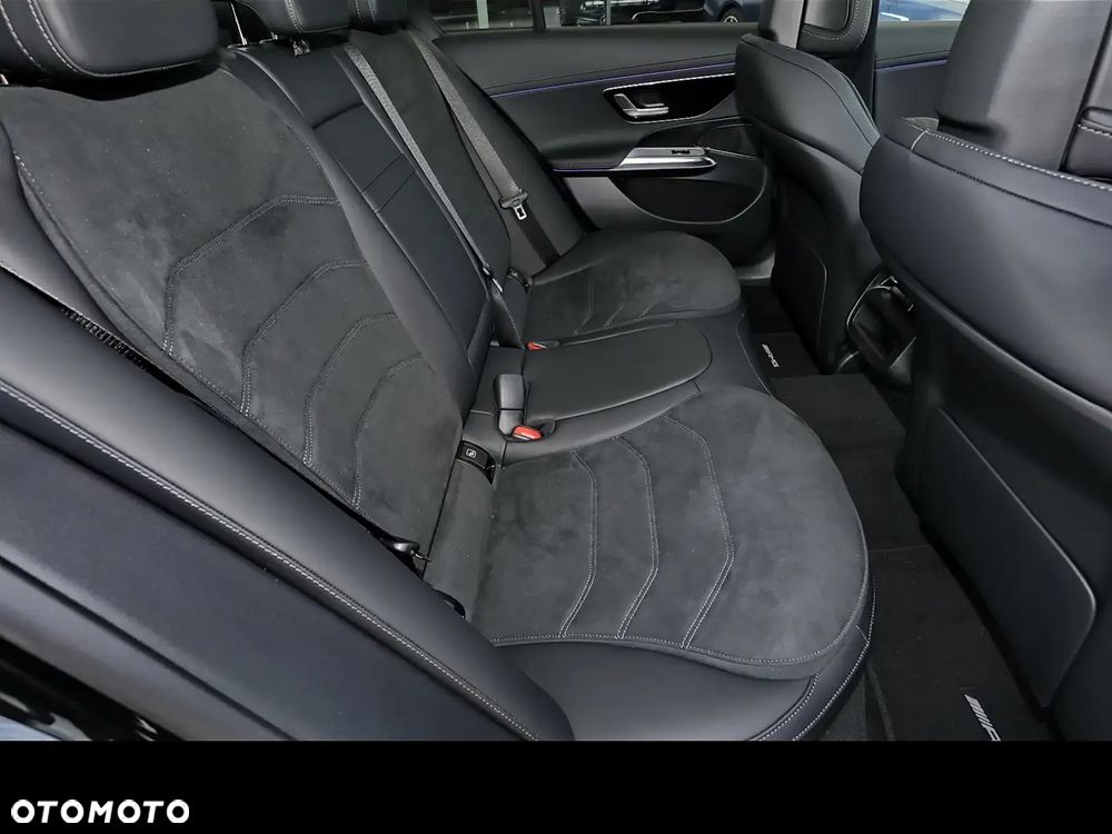 Mercedes-Benz Klasa E 220 d mHEV 4-Matic AMG 9G-Tronic - 6
