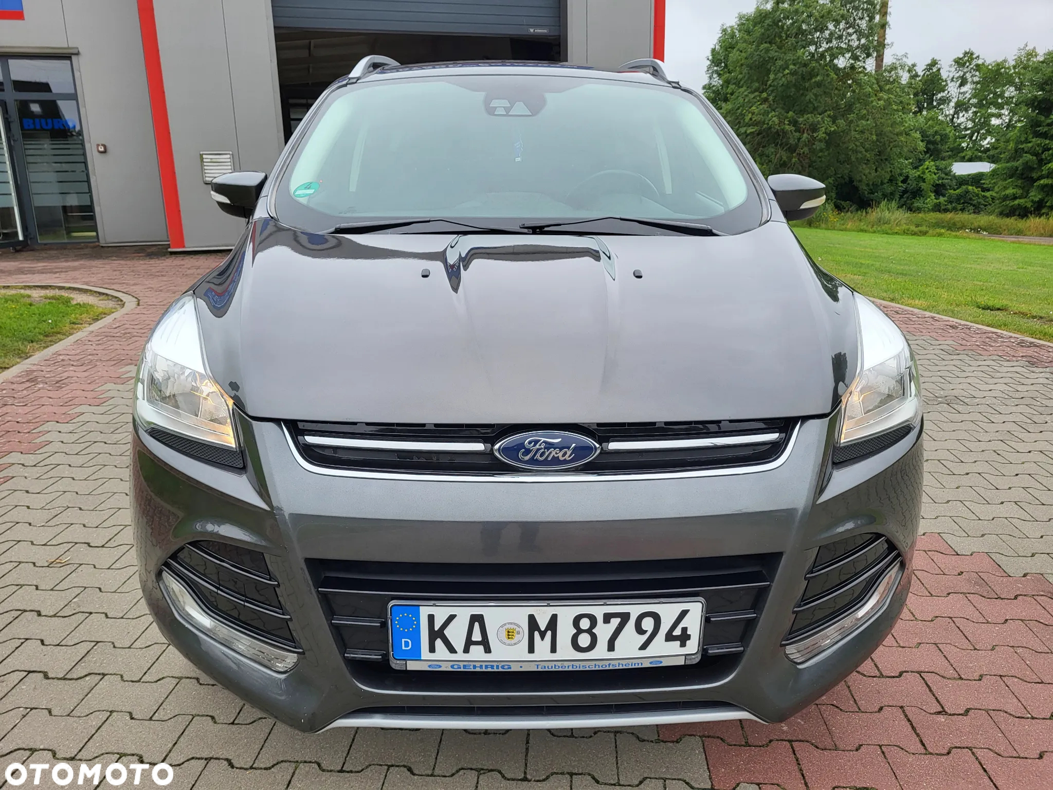 Ford Kuga 1.5 EcoBoost 2x4 Titanium - 2