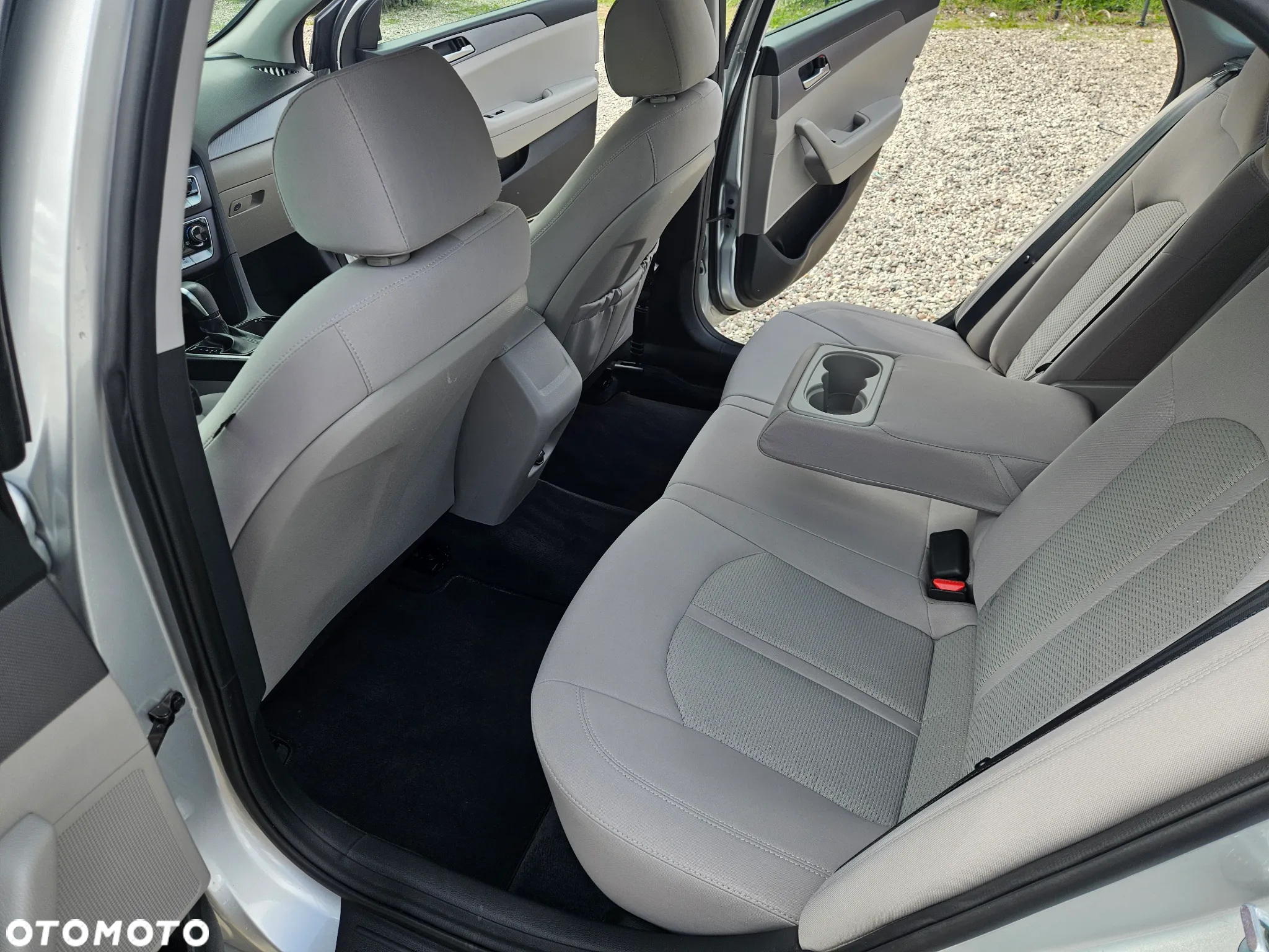 Hyundai Sonata - 12