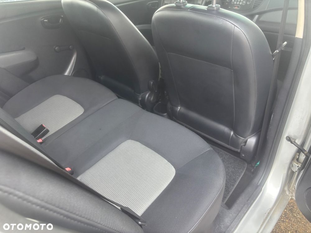 Hyundai i10 1.1 Style - 18