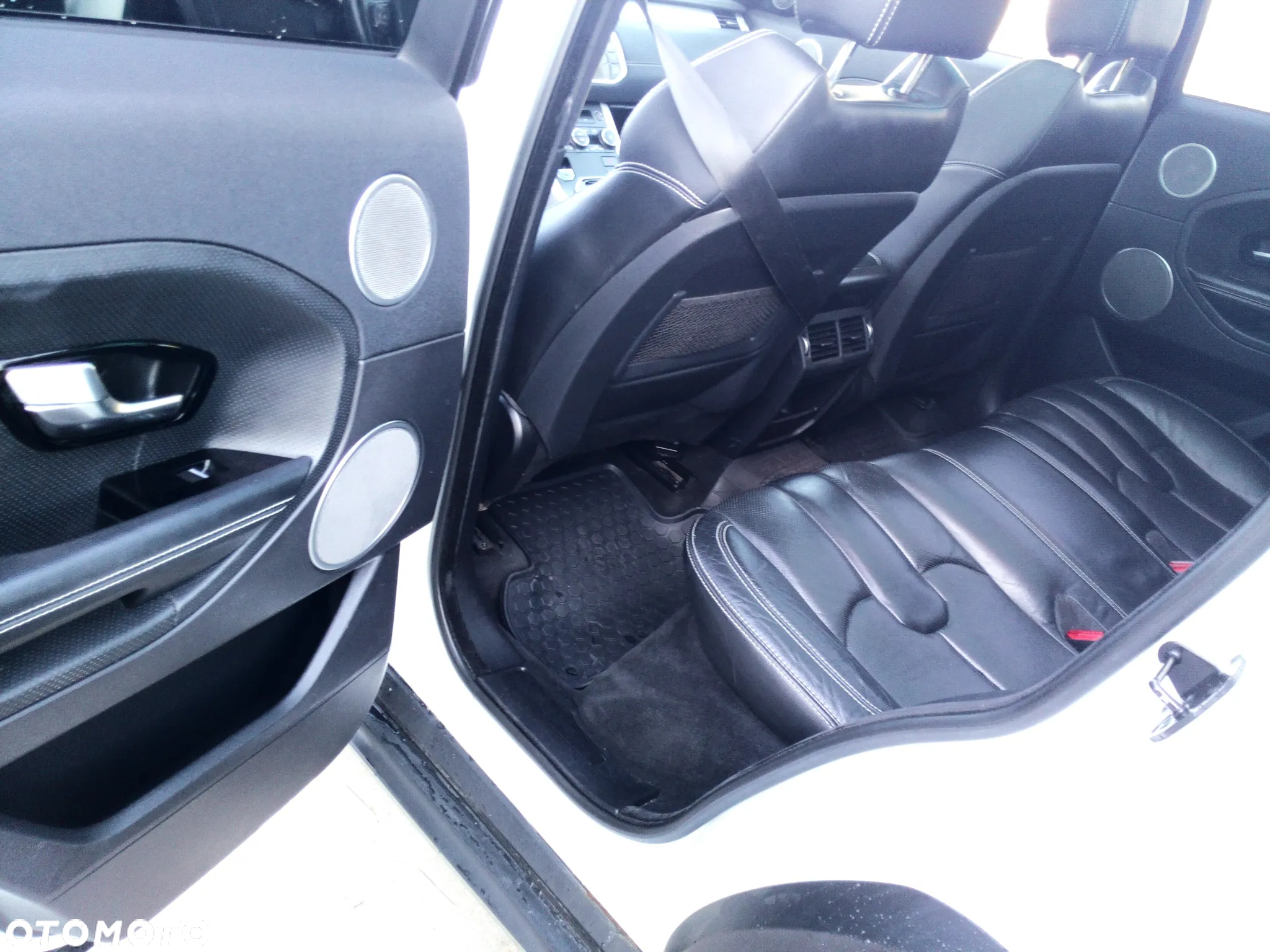 Land Rover Range Rover Evoque - 13
