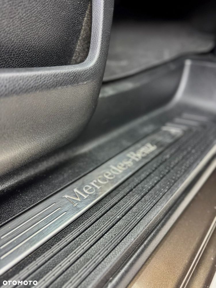 Mercedes-Benz Klasa V 300 d 9G-Tronic (d³ugi) - 21