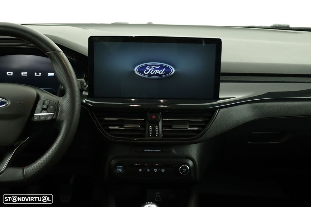 Ford Focus 1.0 EcoBoost MHEV ST-Line X - 9