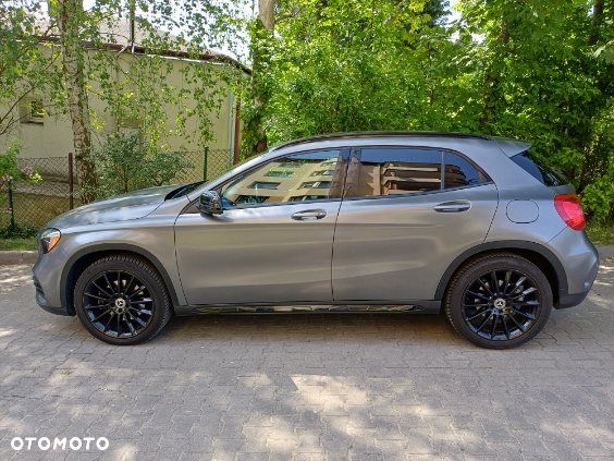 Mercedes-Benz GLA 250 7G-DCT Peak Edition - 2