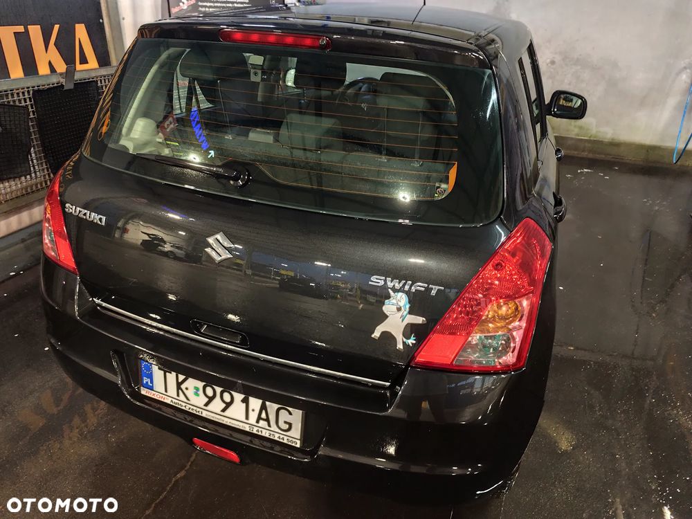 Suzuki Swift 1.3 Comfort - 2