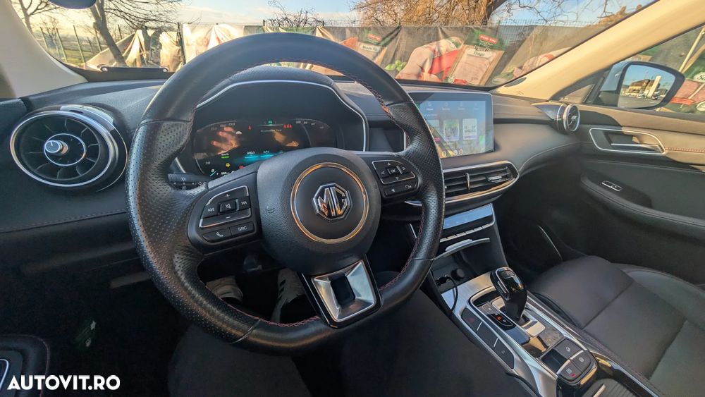 MG EHS 1.5T-GDI PHEV Comfort - 11