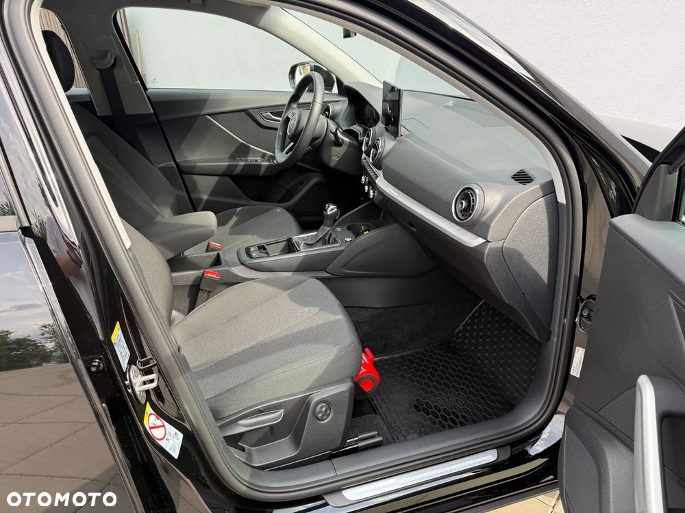 Audi Q2 35 TFSI S tronic - 12