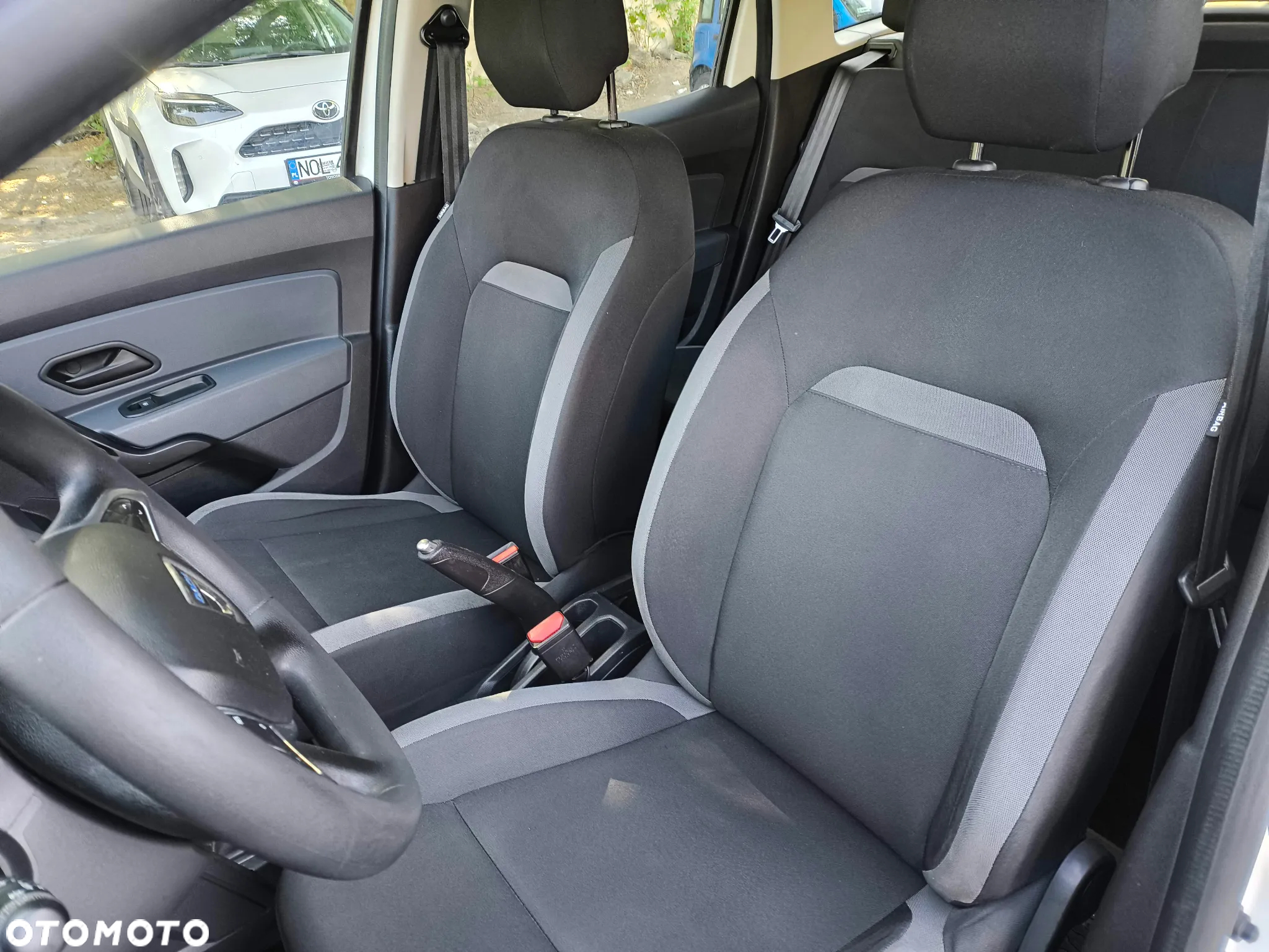 Dacia Duster 1.0 TCe Access - 11