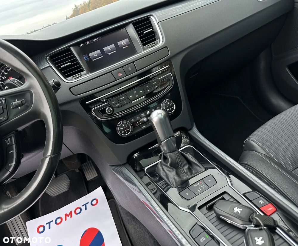 Peugeot 508 SW BlueHDi 180 EAT6 Stop&Start Allure - 24
