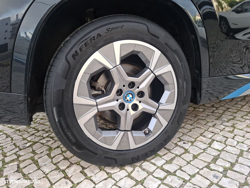 BMW iX1 xDrive30 xLine - 53