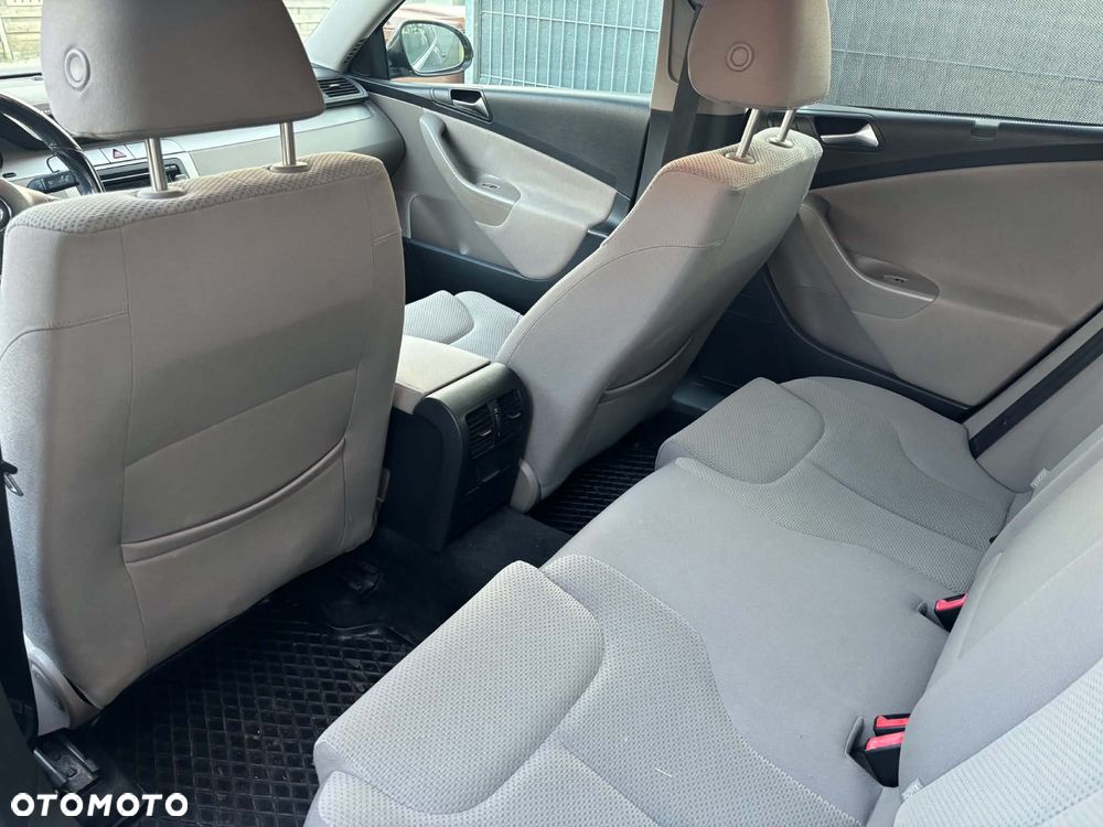 Volkswagen Passat 1.4 TSI Comfortline - 9