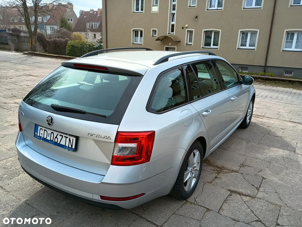 Skoda Octavia - 7