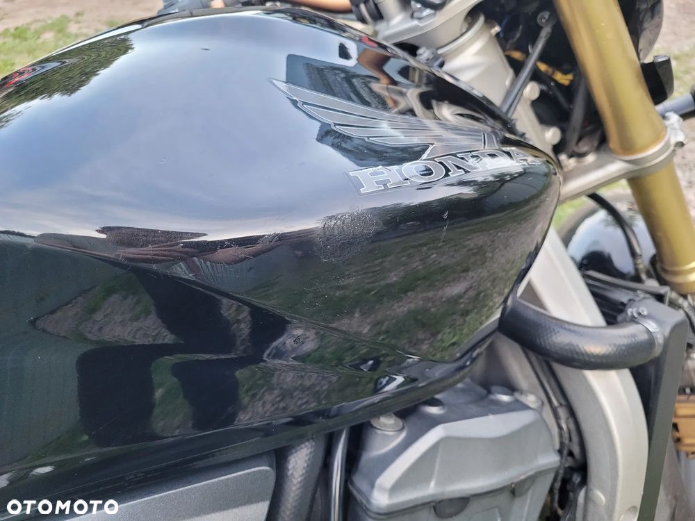Honda Hornet - 23