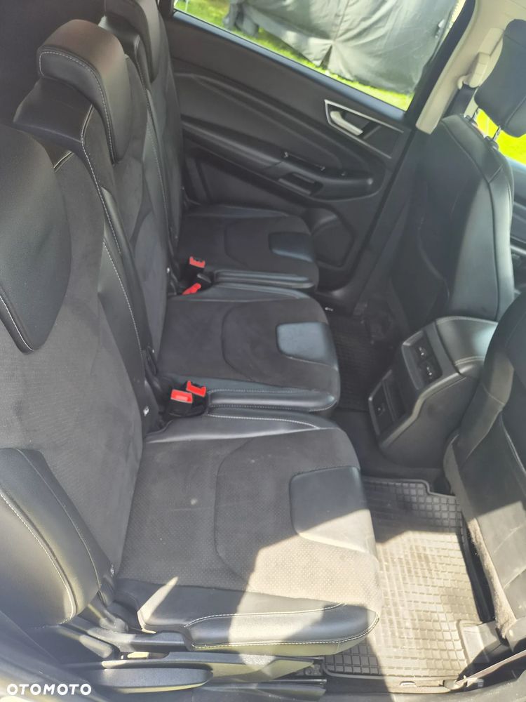 Ford S-Max 2.0 EcoBlue Titanium - 19