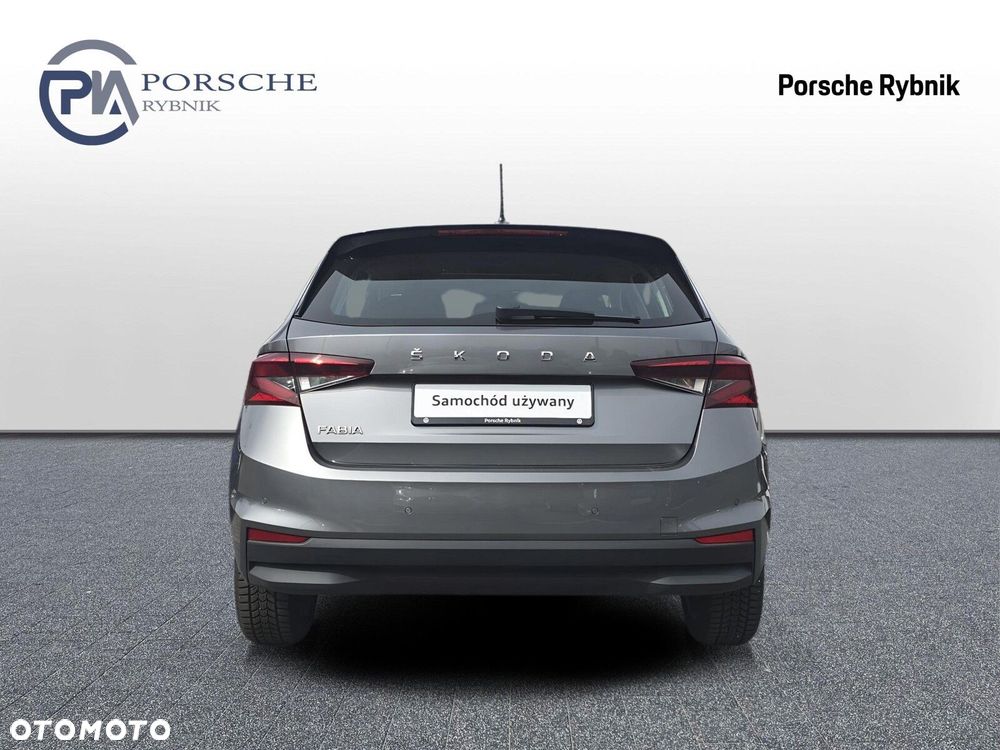 Skoda Fabia - 5