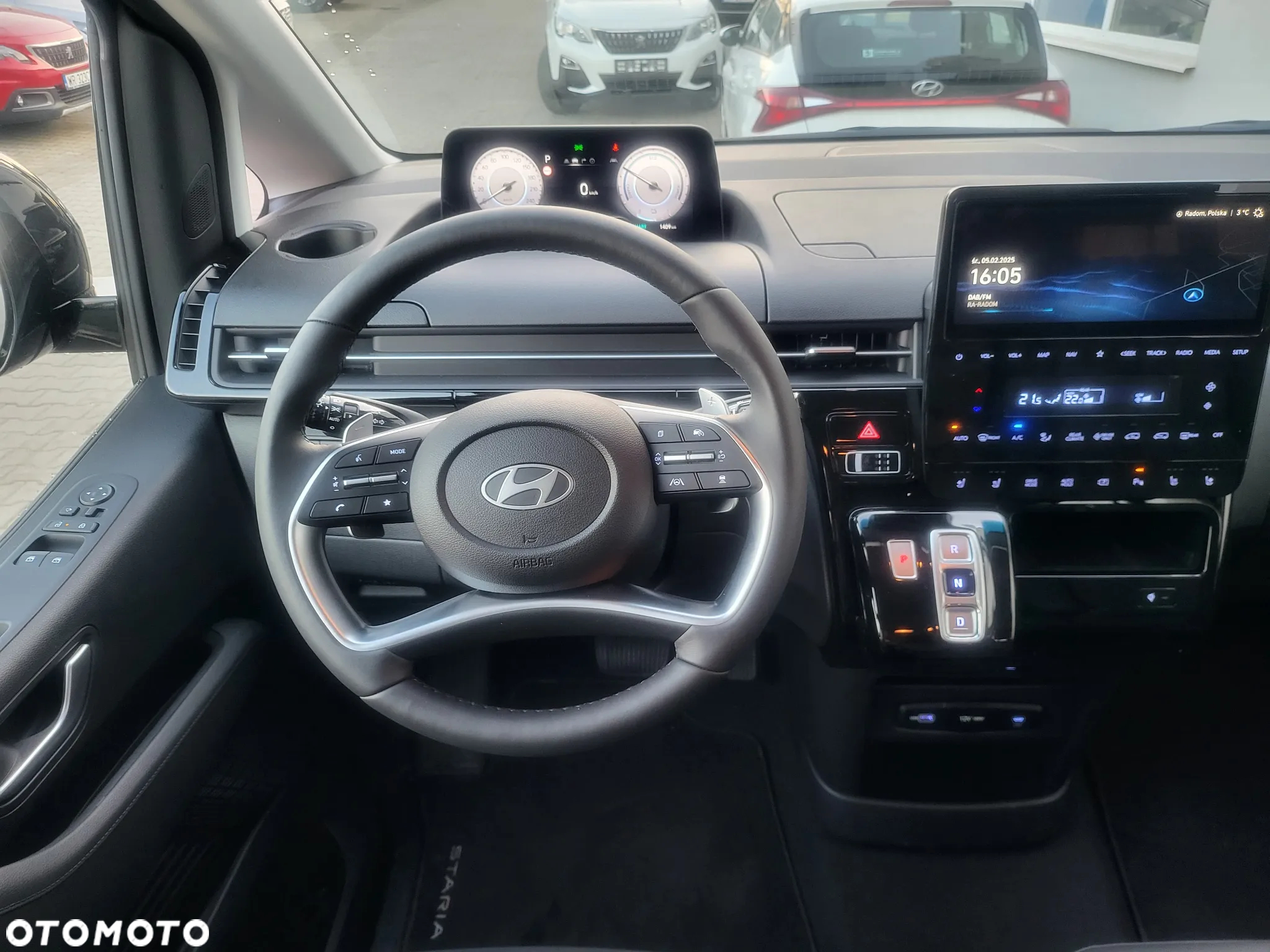 Hyundai Staria 1.6 T-GDI HEV Smart VIP - 18