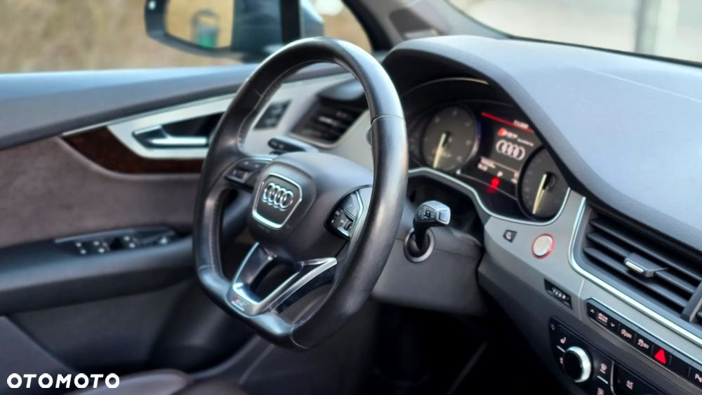 Audi SQ7 - 27
