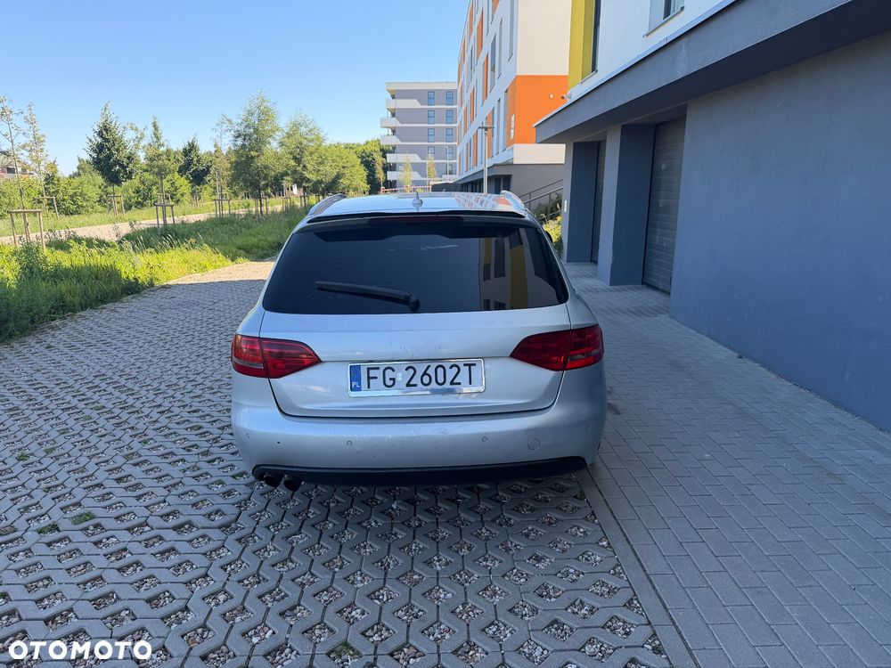 Audi A4 Avant 2.0 TDI - 5