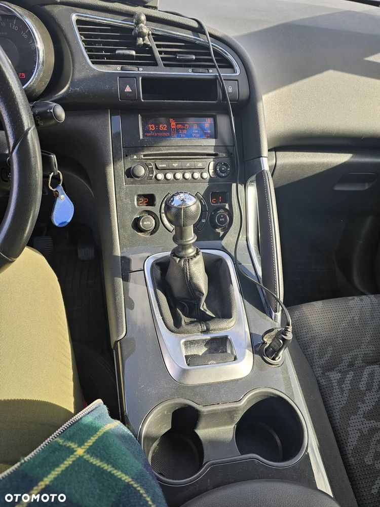 Peugeot 3008 1.6 HDi Access - 7