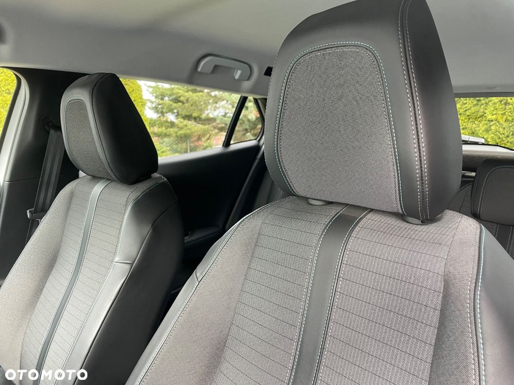 Peugeot 2008 1.5 BlueHDi Allure Pack S&S EAT8 - 9