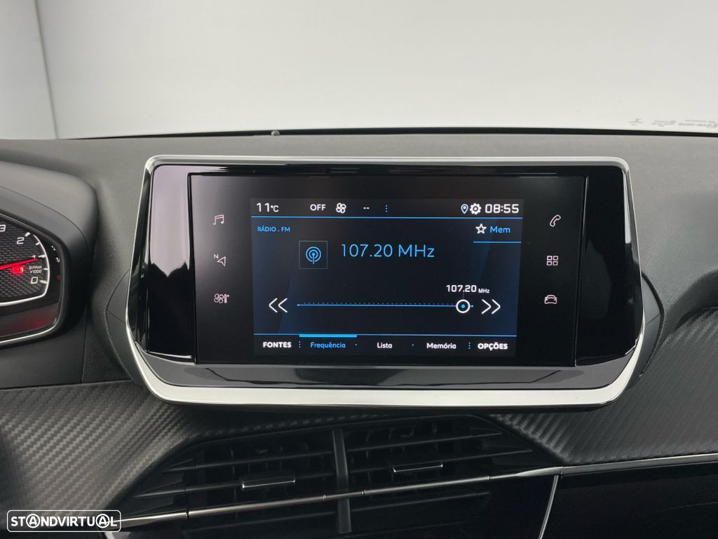 Peugeot 208 - 15