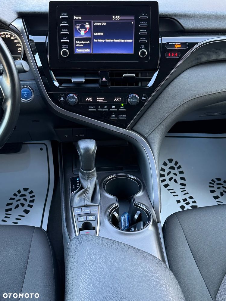 Toyota Camry 2.5 Hybrid Comfort CVT - 7