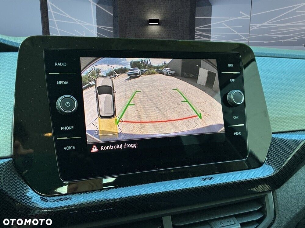 Volkswagen T-Cross - 22
