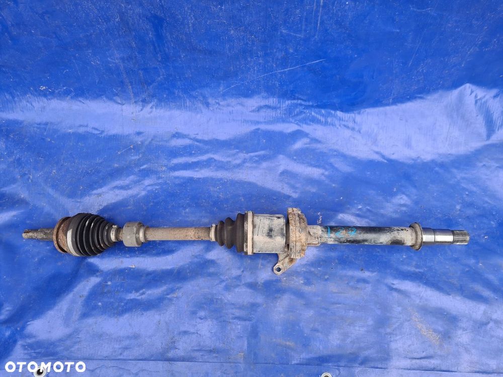 Toyota AVENSIS T27 09-15 2.2 automat półoś prawa - 1